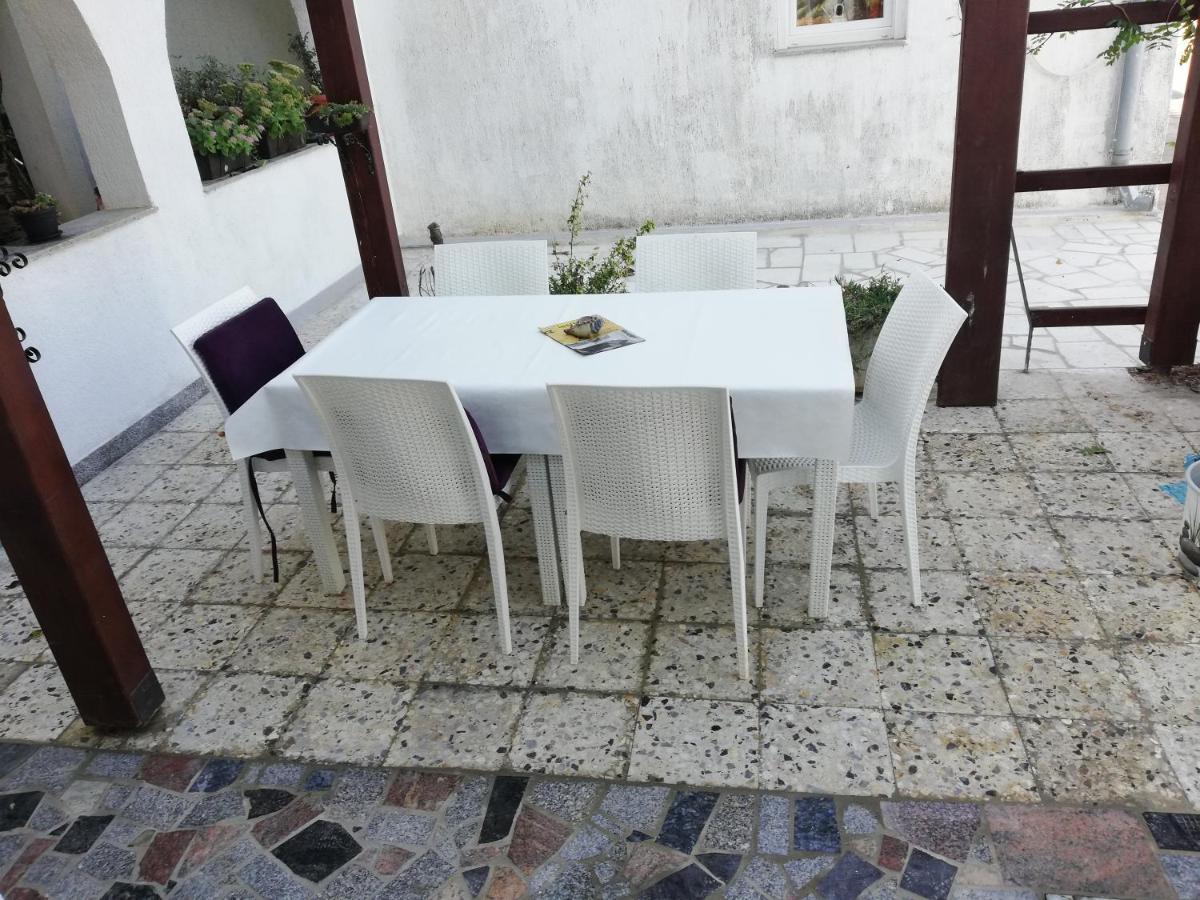 Apartman Valbandon Leilighet Fažana Eksteriør bilde